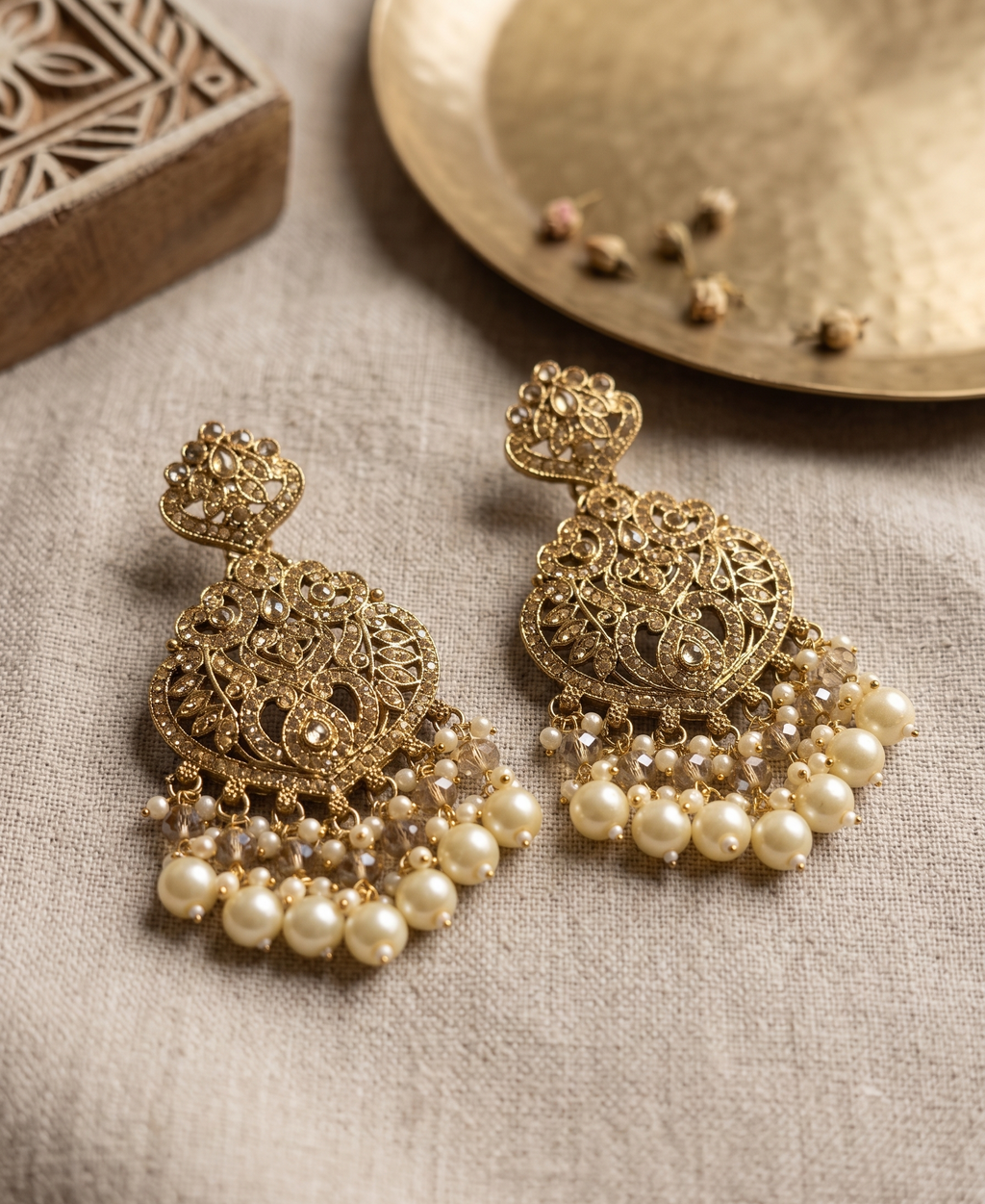 Seyra Chand Drops - Ivory