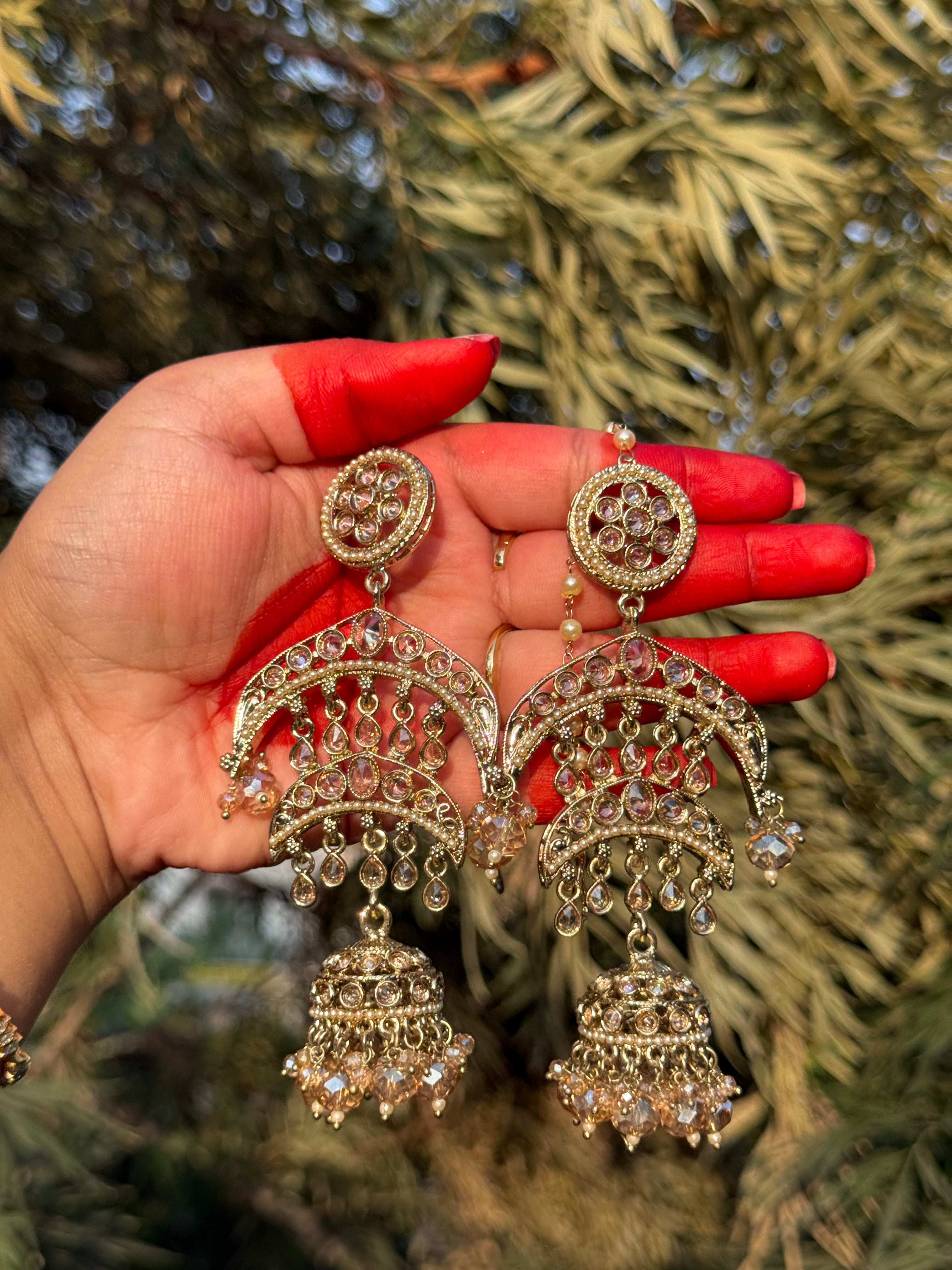 Svarna Chand Jhumkas
