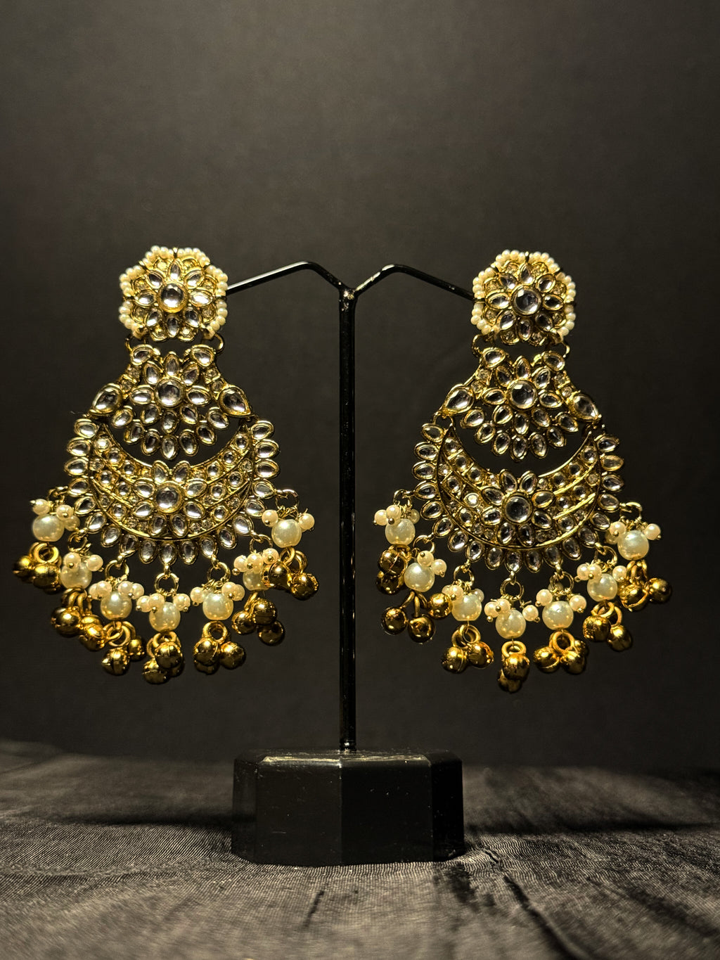 Aarzoo Kundan Chandbalis - Pearl White