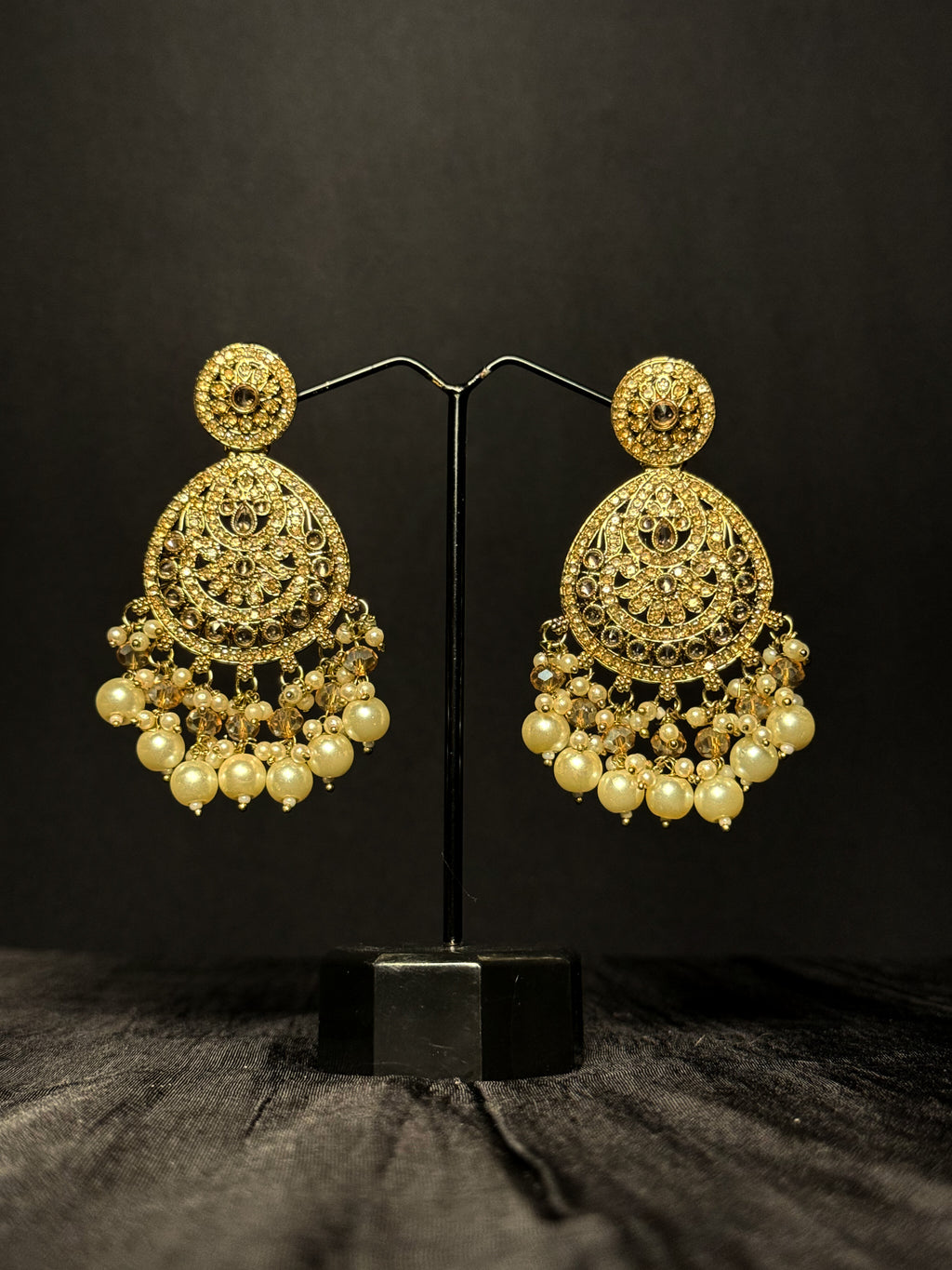 Aabira Kundan Chandbalis - Ivory white